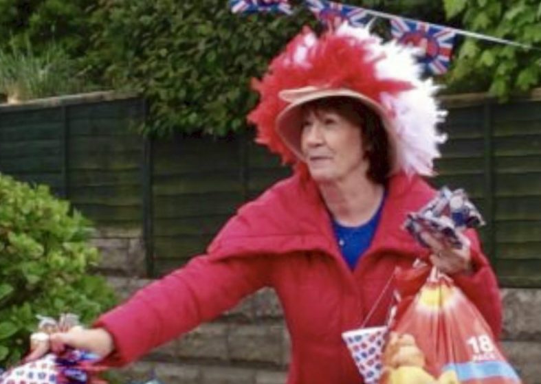 Royal Wedding Streets Alive Extra – nationwide celebrations Dressing Royal Wedding Style
