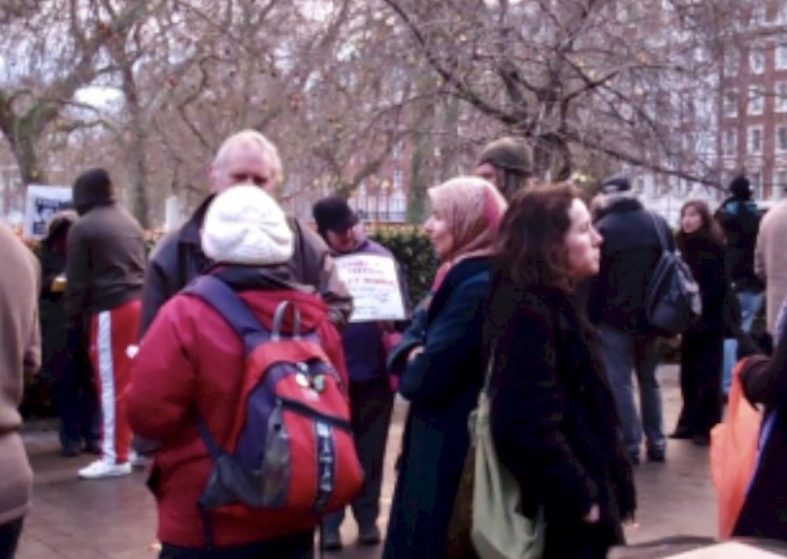 London Salutes Wikileaks Soldier – jailed then pardoned Wikileaks Soldier Bradley Manning vigil at American Embassy