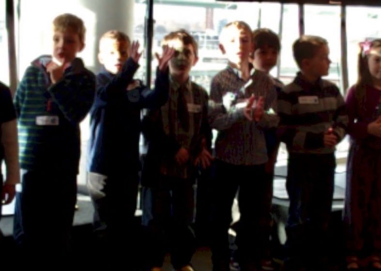 20.12 Birthday Kids Olympic Welcome – having fun! 20 Dec Birthday Kids