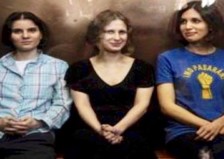 Pussy Riot Jailed Global Protest Day – global support Pussy Riot singers in court