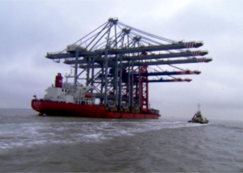 Massive Cranes Unload Ships On Thames – floating on water cranes shipped from China