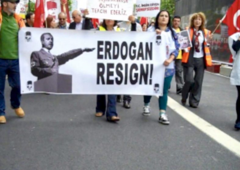 UK Solidarity for Turkey Protesters – thousands marched Turkey protesters message from London