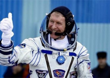 Tim Peake Returns to Earth – landed 1015 BST Jun 18 Tim Peake returns to Earth Jun 18