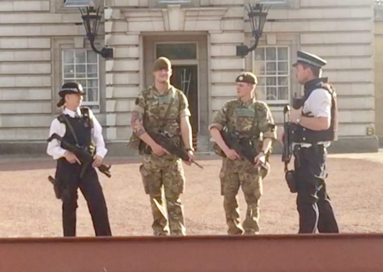 Military Joined Police When UK on Alert – security levels were Critical as they patrolled key London hubs Military join Police as UK goes on alert