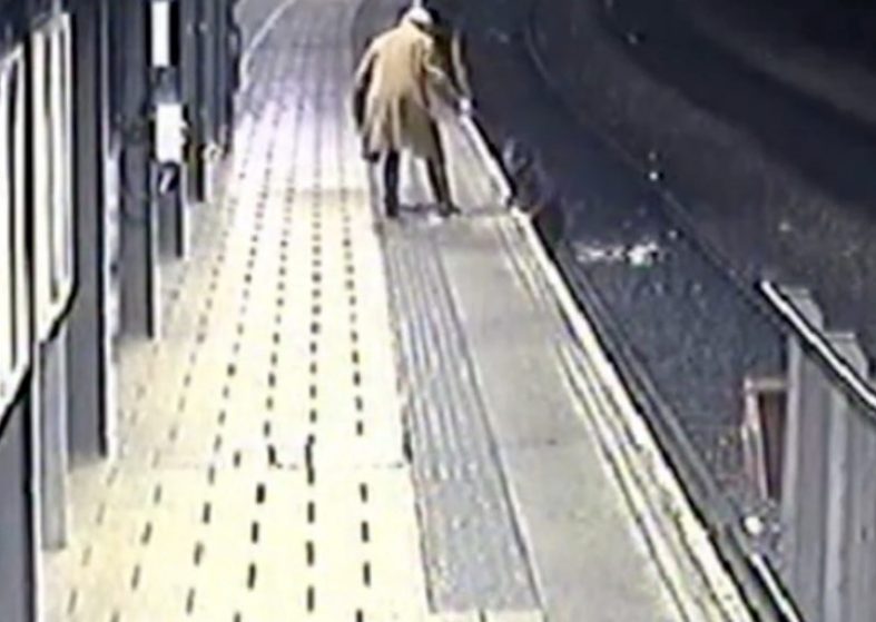 Keep A Clear Head Campaign – party season – take care on train platforms Keep A Clear Head Campaign