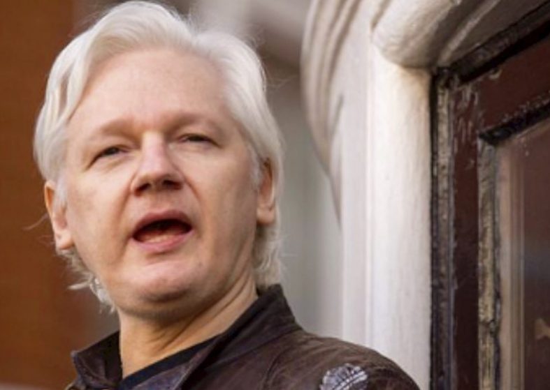 Ecuador Gives Julian Assange a Passport – will he leave or stay? Ecuador Gives Julian Assange a Passport