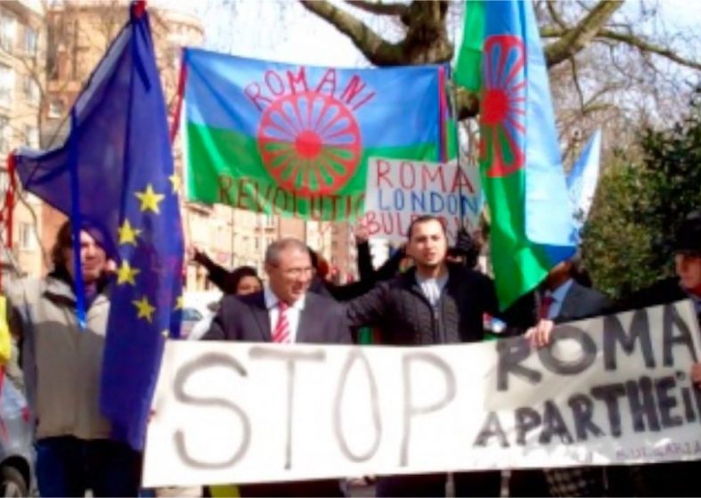 Roma Nation Day – protest against apartheid and their people Roma Nation Day