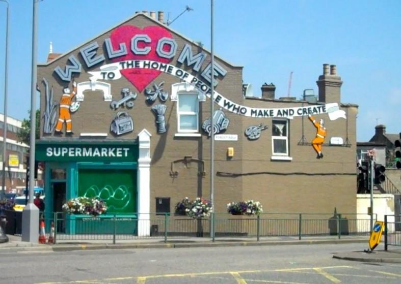 Walthamstow Mural Salutes Its People – welcome Walthamstow Mural for the people