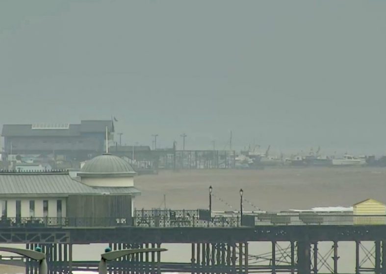 Hastings Pier and English Channel LIVE HD – click to watch daily activity Hastings Pier Live