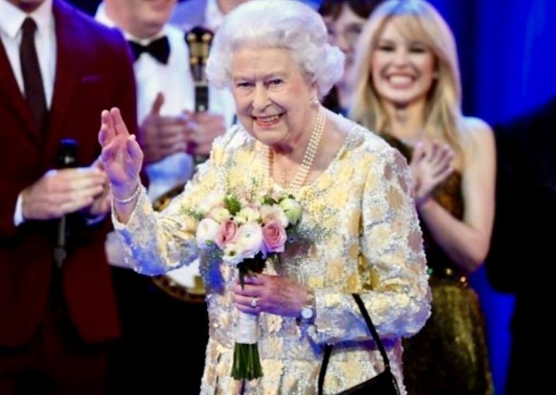 The Queen Celebrates Her 92nd Birthday – helped by some of best artists around The Queen Celebrates Her 92nd Birthday