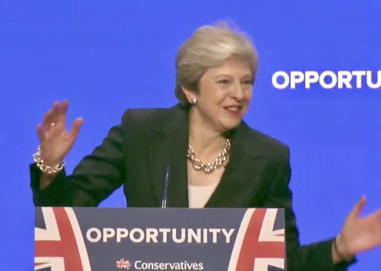 Conservatives LIVE Stream – REPLAY – Theresa May – danced on stage💃 entertained the crowd