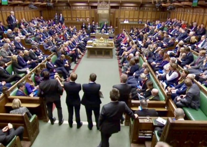 Brexit: Make or Break Day for Government REPLAY – plus Legal challenge – Dec 4 Brexit Debate LIVE