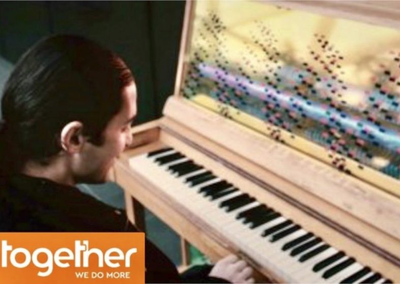Instrument of Change Street Piano – helps loneliness – #Christmas Day on Togetherš Instrument of Change Street Piano