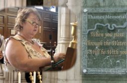 Thames Memorial Place To Mourn