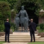 William and Harry unveil Diana Statue