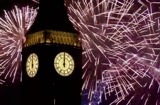 New Year Live 🎆 London Fireworks 2023 🔴 BBC