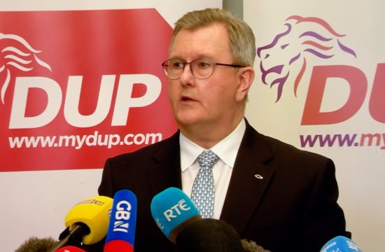 DUP agrees deal to restore power-sharing Northern Ireland