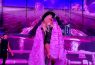 Shania Twain at Glastonbury - not on a horse