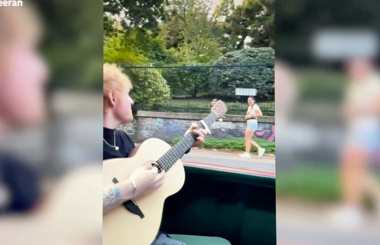 Ed Sheeran serenades jogger