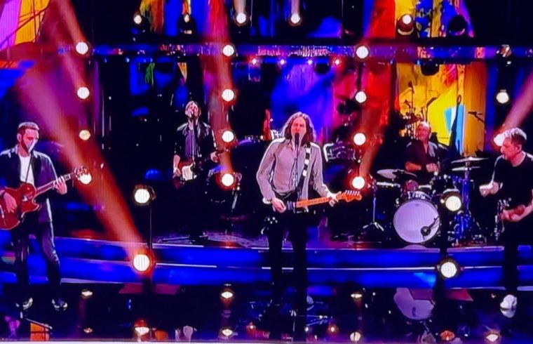 Snow Patrol epic comeback on Strictly Come Dancing