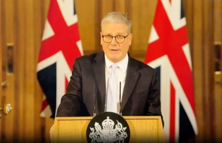 Britain Heads Off EU Migration