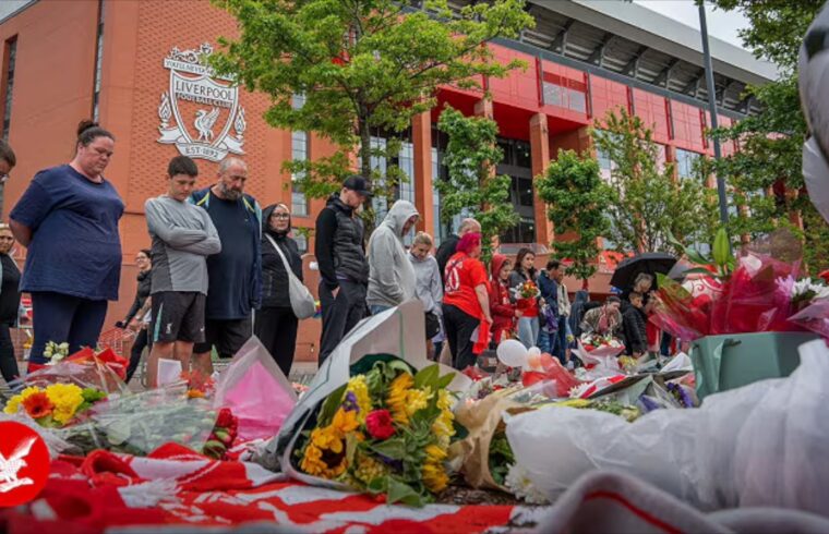 LIVE: Liverpool fans gather at Anfied as Diogo Jota funeral is held