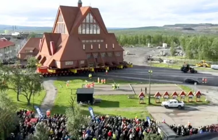 Live: Sweden's historic 600-ton Kiruna Church moves to new home