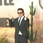 Benecio Del Toro - enjoying the fans