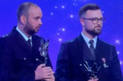 Hainault Sword Attack Police Officers Honoured With Bravery Award