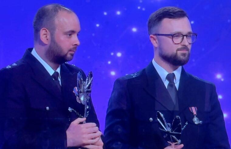 Hainault Sword Attack Police Officers Honoured With Bravery Award