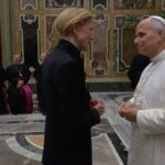 Cate Blanchett among first to meet Pope