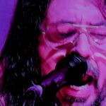 Foo Fighters: perform Y