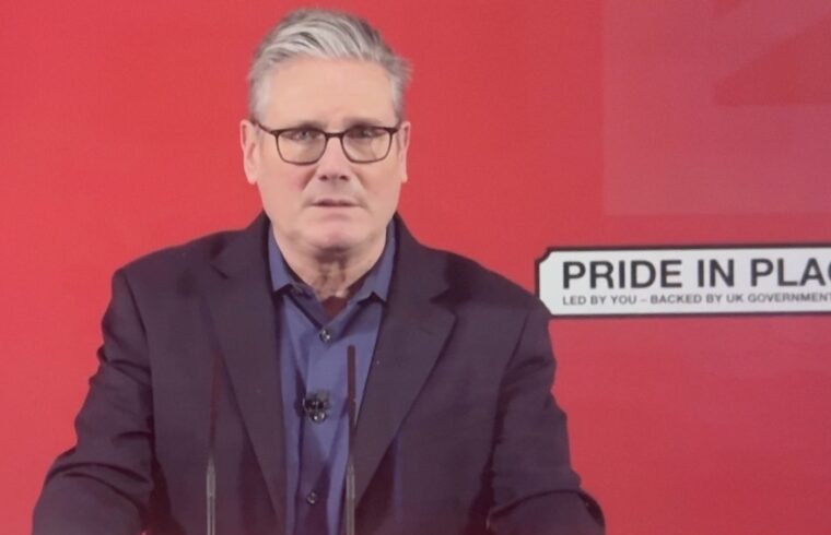 Starmer: sorry for believing Mandelson lies