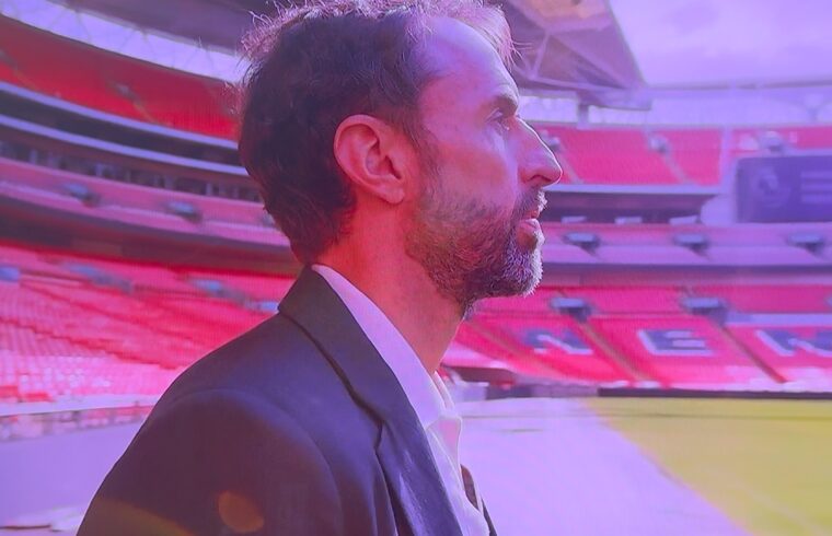 Gareth Southgate connects with youth