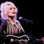 LIVE: Scene at Country Music Hall of Fame aft Dolly Parton's Death