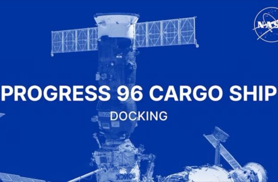 Progress 96 Cargo Ship docking